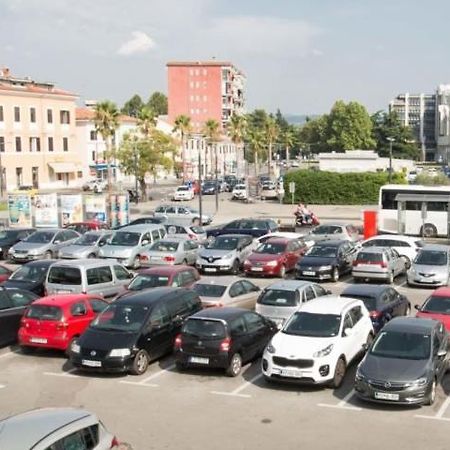 Apartma Pingo Koper Bagian luar foto