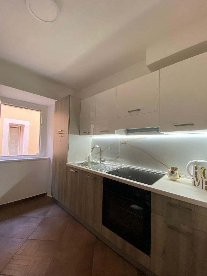 Apartma Pingo Koper Bagian luar foto
