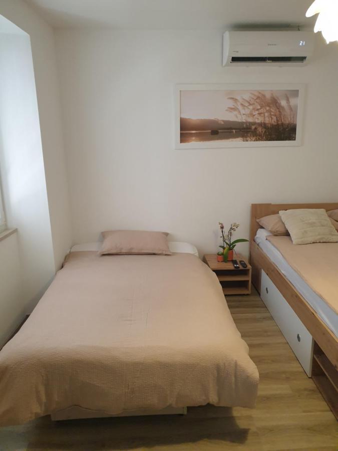 Apartma Pingo Koper Bagian luar foto