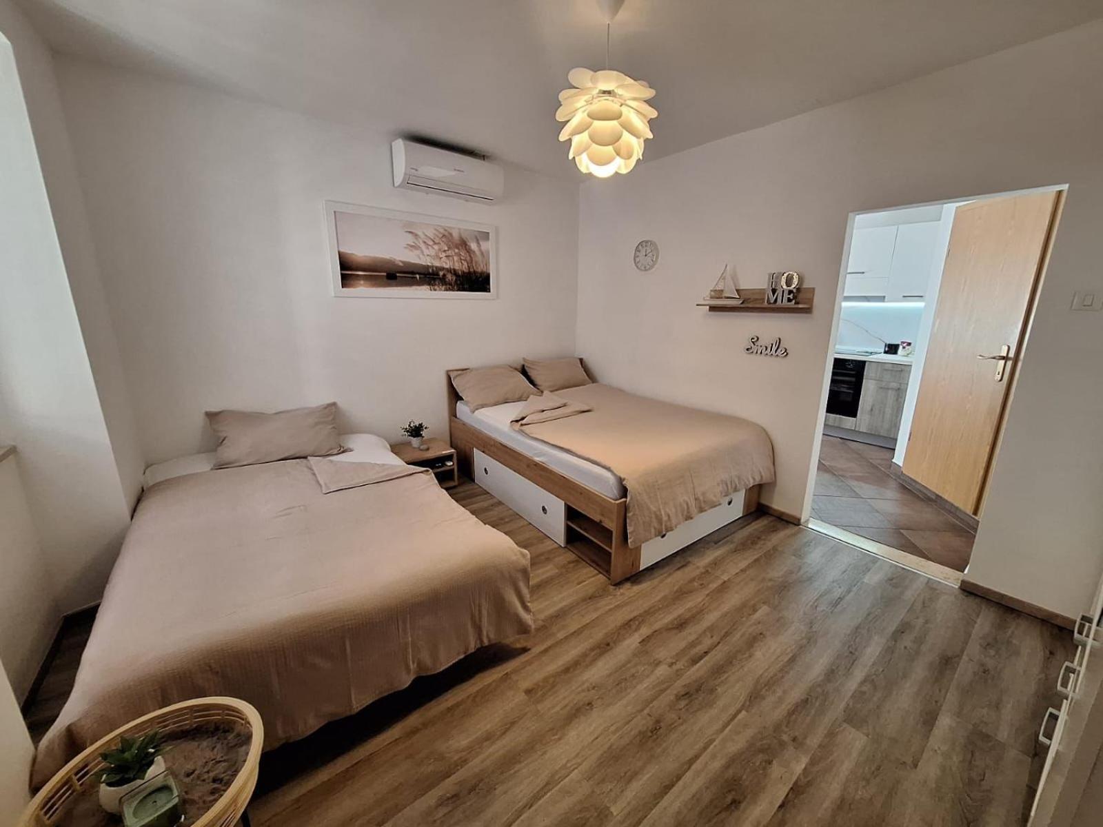 Apartma Pingo Koper Bagian luar foto